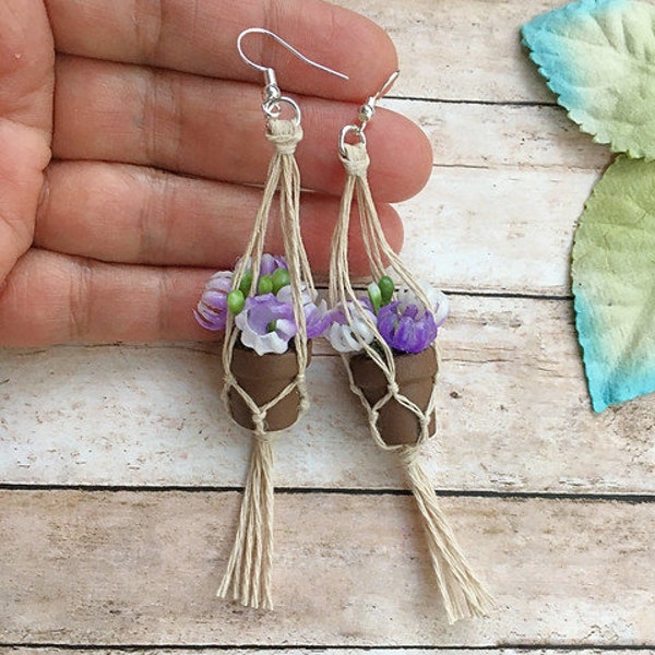 Purple Flowers mini hanging Plant earrings Pots macrame BOHO unique Gift for her gardening Garden green Nature aretes Plantas