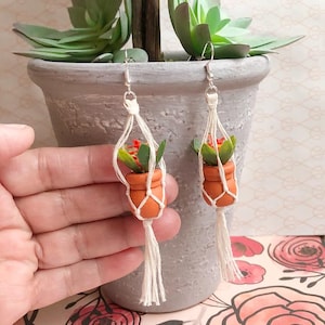 Mini succulent plant Pot Earrings, New design on macrame earrings pots, gift for her, plant lovers, minimalist, Boho