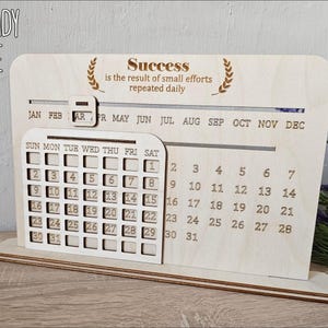 Perpetual Calendar SVG, Laser Cut Wooden Calendar, Office Desk Decor, Glowforge Cut File, DIY Wooden Calendar, Rustykalny organizer na biurko