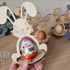 Uchwyt na jajka w kształcie zajączka wielkanocnego SVG, plik wycinany laserowo, 3 wzory zajączków, dekoracja wielkanocna Glowforge, stojak z drewna DIY, kieliszek na jajka, dekoracja stołu świątecznego