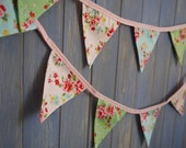 Small Classic Bunting