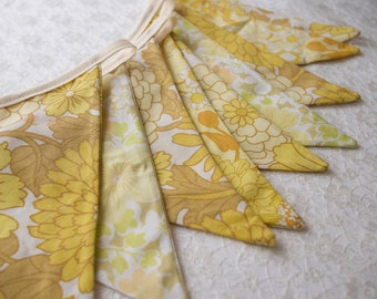 Retro Floral Yellow Bunting - 3m Long