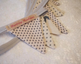 Mini Scandinavian Christmas Bunting | Nordic Fabric Christmas Garland | Festive Handmade Christmas Decoration | Mini Xmas Bunting 2m