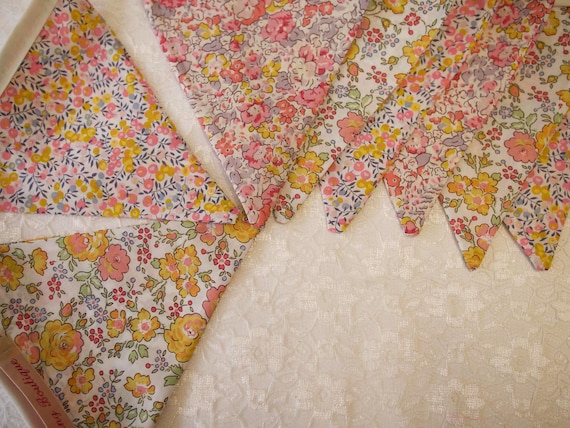 Liberty Floral Bunting 2m Long | Handmade Tana Lawn Fabric | Nursery Decor | Wedding & Baby Shower Decoration | Housewarming Gift