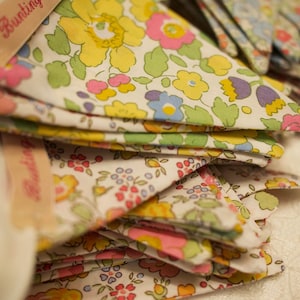 Liberty Floral Bunting 2m Long | Handmade Tana Lawn Fabric | Nursery Decor | Wedding & Baby Shower Decoration | Housewarming Gift image 7