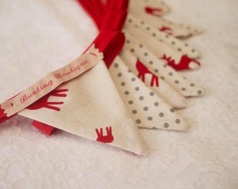 Mini Scandinavian Christmas Bunting | Nordic Fabric Christmas Garland | Festive Handmade Christmas Decoration | Mini Xmas Bunting 2m