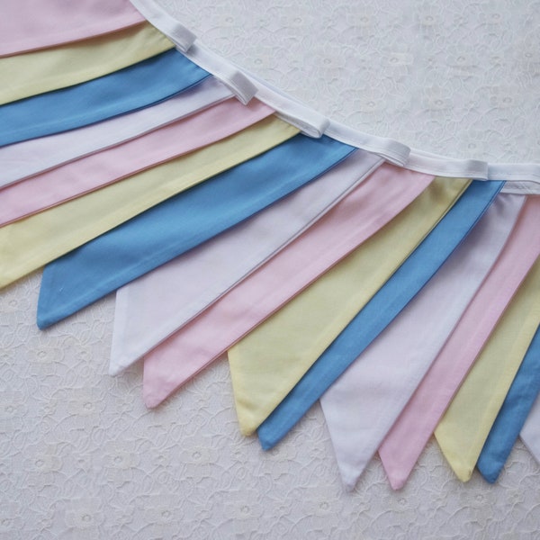 Party Downton Abbey Pastel Bunting - 3m Long