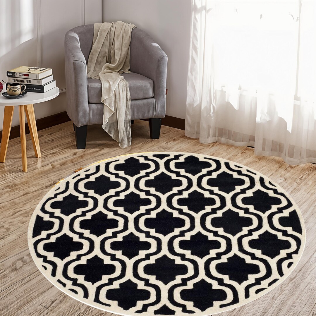Geometric Round Rug: Black and White Moroccan Trellis - Etsy