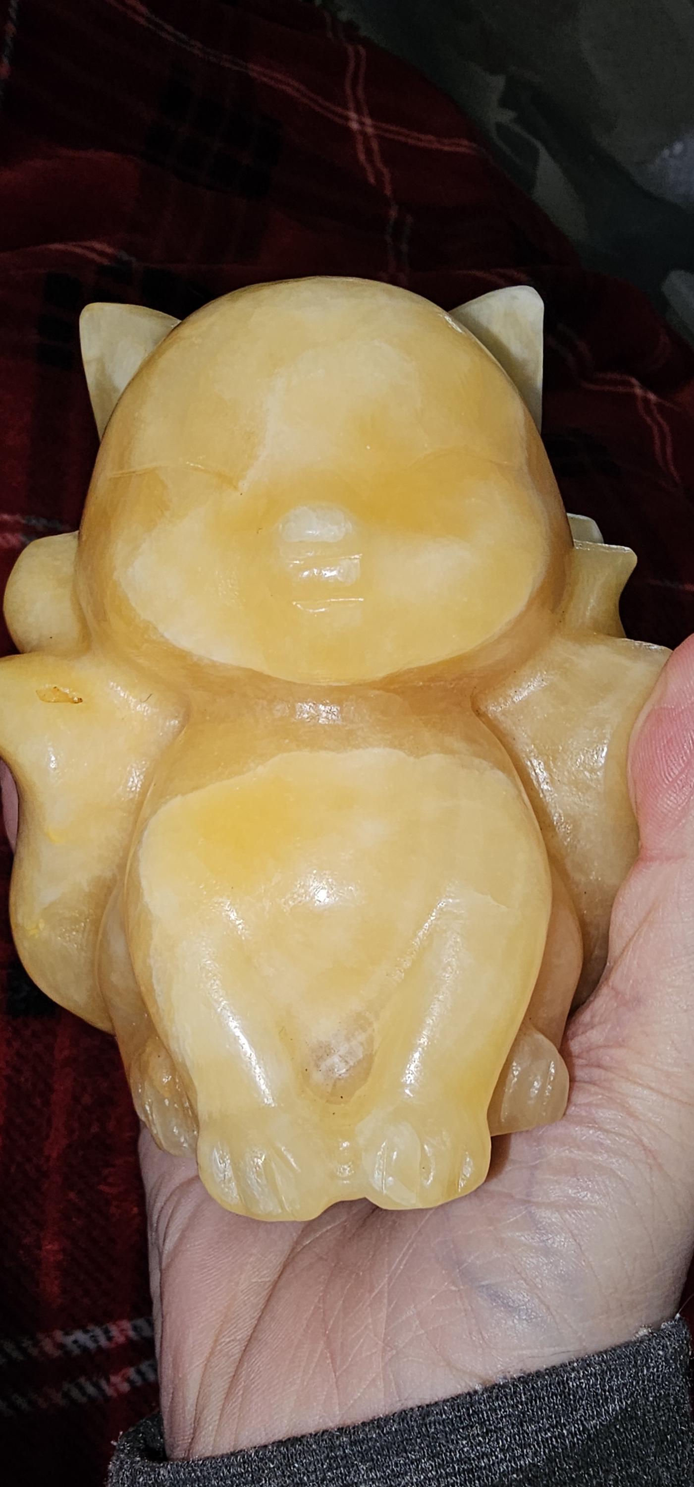 9tail fox Orange calcite