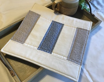 Quilted Hot Pad / Table Topper