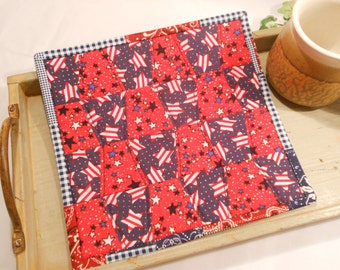 Quilted Mini Tumbler Hot Pad....Great for 4th of July