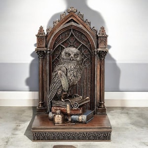 Cold Cast Bronze Owl Bookend: Symbol of Wisdom Bookshelf Decor