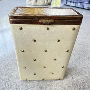 Princess Gardner Leather Cigarette Case