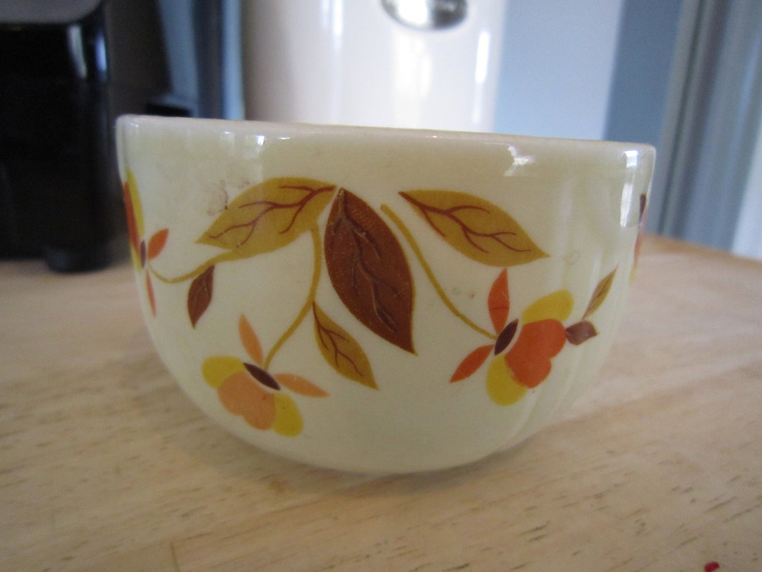 Hall's Superior Jewel Custard Bowl, Quality Kitchenware Heavy Duty Bowl
