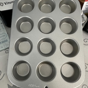 12 Cup Muffin Pan - Etsy