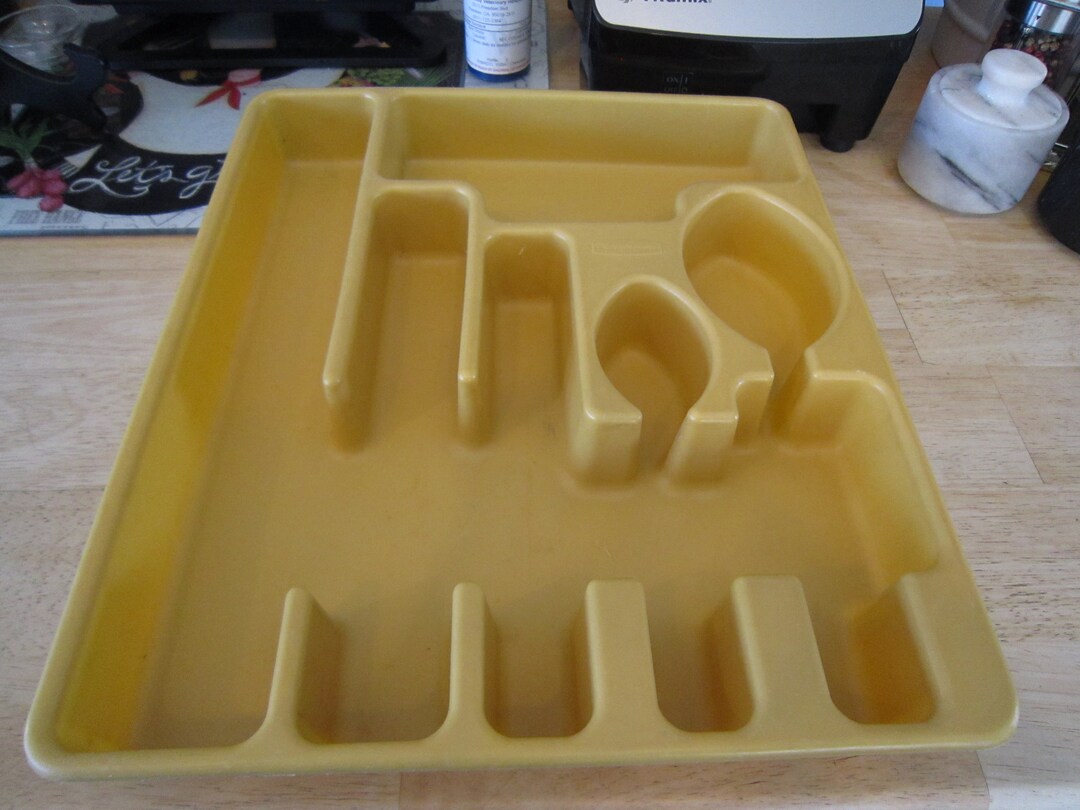 Rubbermaid Utensil Holder, Drawer Insert, Silverware Organizer, Gold 6