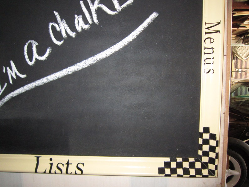Recycled Picture Frame Chalkboard