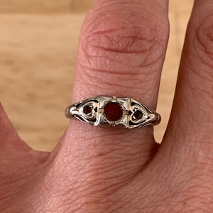 18K Art Deco White Gold 3 Stone Band Setting Filigree, No Prong, Antique Band