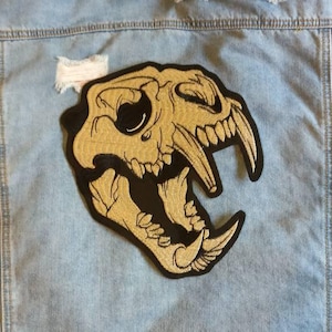 Bite size // Skull DIY Embroidered Iron Sew On Back Patch Cat Dinosaur Bones Gift Idea Creepy Cute Aesthetic Patches For Jackets In The UK x