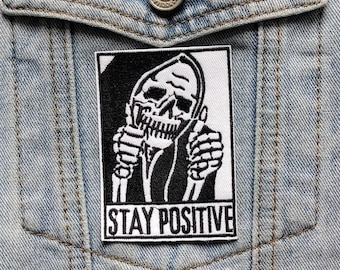 Animadora // Meme de esqueleto Parche bordado DIY Planchar Coser Parca Frase Mantente positivo Aplique Insignia Motivo Manualidad Idea de regalo divertida x