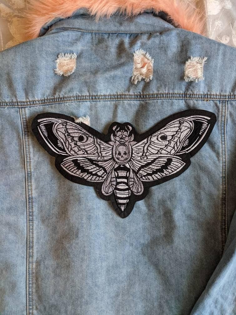 Mothic // Large Deaths Head Hawkmoth DIY Embroidered Iron Sew On Back Patch Gift Horror Craft Badge Aesthetic Punk Metal Applique Motif UK x