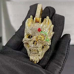 Design de caveira hip hop com configuração completa VVS Moissanite Ice Out SnapChat Ghost Emoji Pendant, pingente de moissanite para homens e mulheres