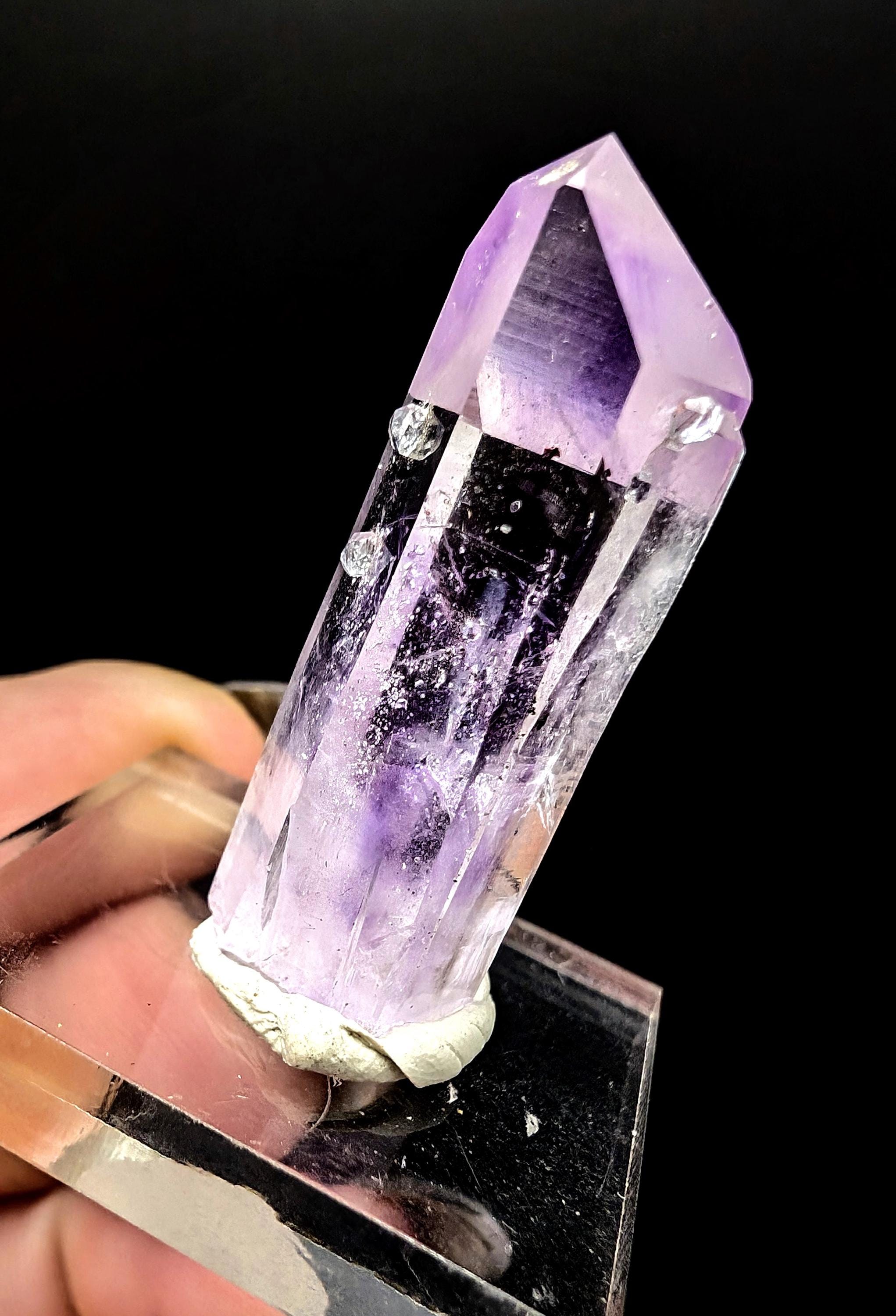 ナミビア Goboboseb産 アメシスト標本(ハイクオリティ) Goboboseb amethyst - Etsy 日本