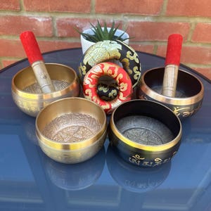 Brass Hand Hammered  Hand Beaten Tibetan Himalayan Singing Bowl for Meditation Sound Peace Mindfulness Yoga Chakra Healing and Balancing