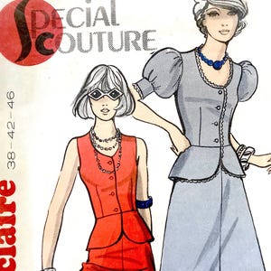 May include: Vintage sewing pattern by Marie Claire, labelled "Special Couture". The pattern shows illustrations of two women in fashionable outfits. The text includes "Clert et Bonnassieur" and "patron". The pattern number is 24461.