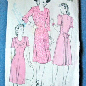 Early 1940s Advance 3722 Dress Vintage Sewing Pattern Bust 30 inches image 4