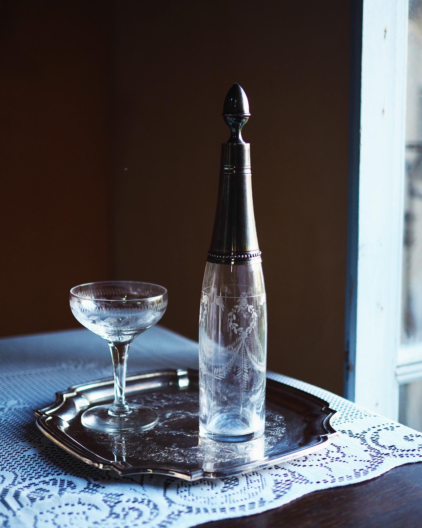 Antique wine carafe - Etsy 日本