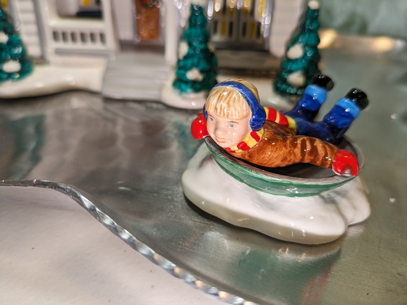 Dept 56 Grandma's Cottage With Accessoriessanta BRITE Liteoutdoor