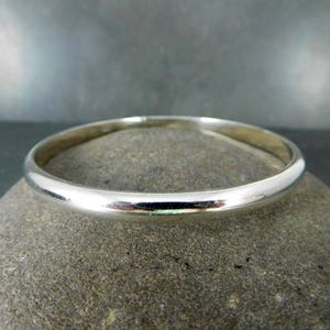 Heavy Domed Sterling Silver Bangle Bracelet, Smooth 5 mm Wide Half Round Solid 925 Sterling Silver, Simple Stacking Bracelet, Minimalist