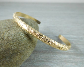 Flower & Leaf 14K Gold Filled Cuff Bracelet, Gold Open Bangle Bracelet, Nature Inspired Stacking Bracelet, Minimalist Jewelry, 4mm Wide Cuff