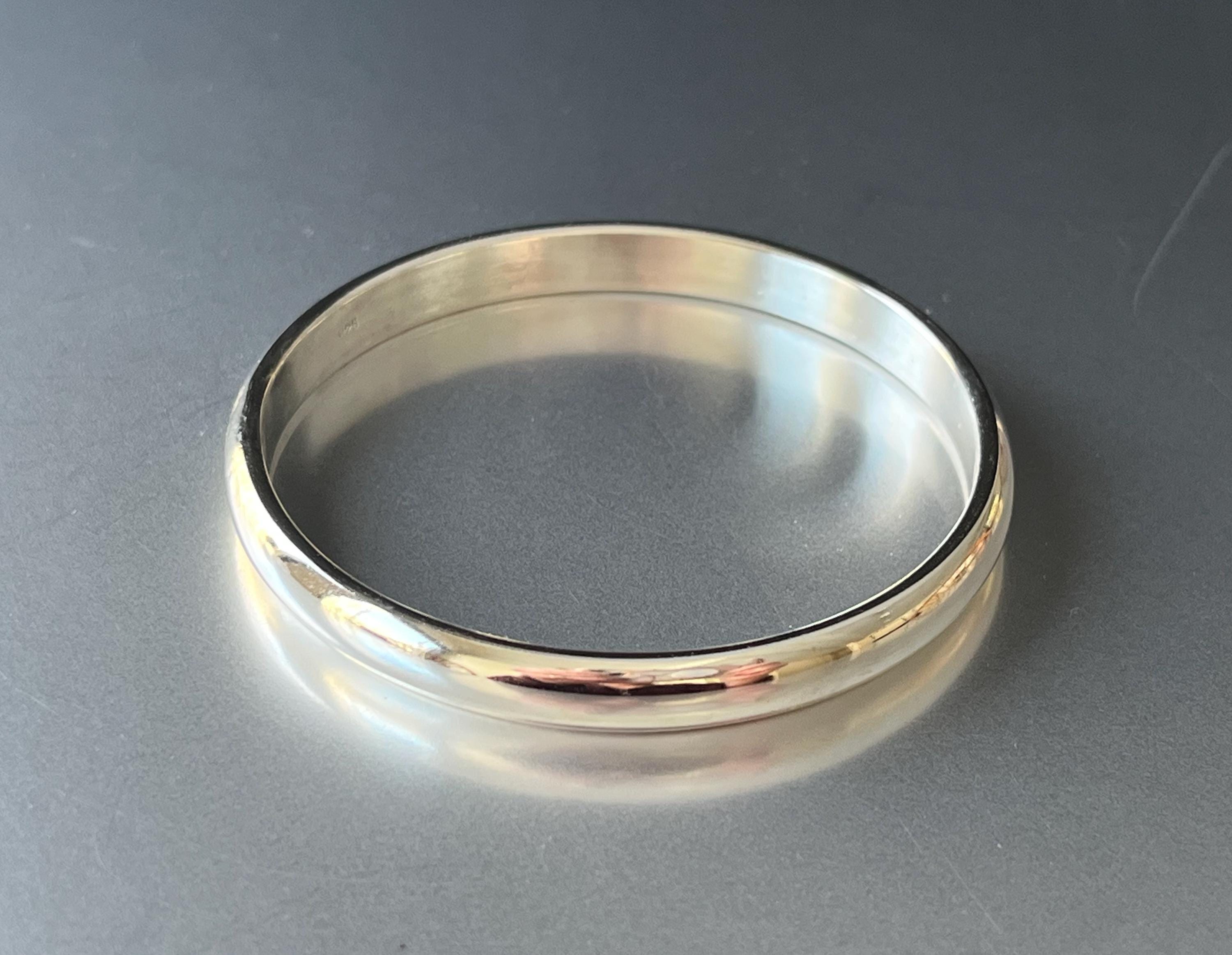 ブレスレット Silver Half Round Bangle For Men & Women Sterling Silver Half Round Handmade Amazing Design Bangle