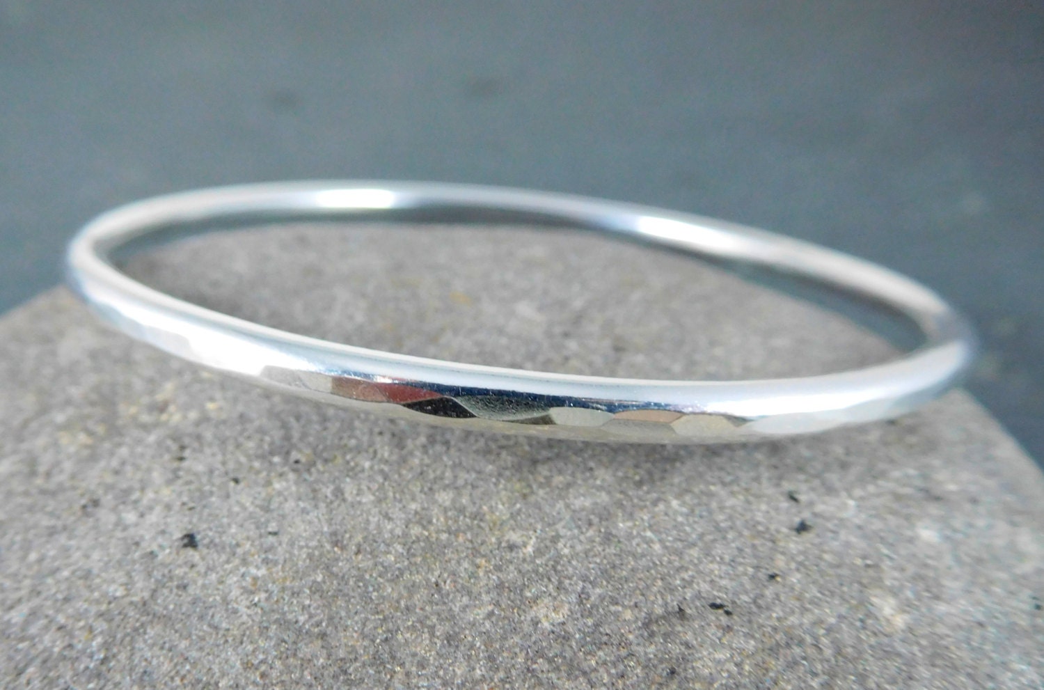 Simplicity Sterling Silver Bangle - 3mm – Tribe and Hunt