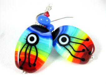 Regenbogen Ohrringe, Bunte Groovy Ohrringe, Funky Schmuck, Statement Ohrringe, Lampwork Glas, Retro Hippie Boho Einzigartige Spaß Helle Farben