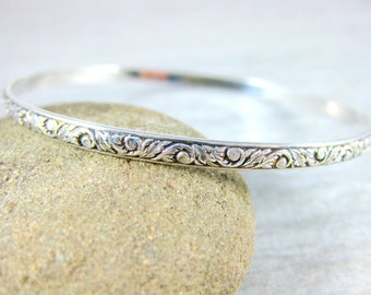 Patterned Sterling Silver Bangle Bracelet, Vine & Leaf Nature Inspired Bracelet, Simple Stacking Bracelet, Minimalist Jewelry, Victorian