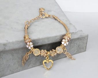 アクセサリー DOLCE&GABBANA Perfume Gold bracelet Gold Tone Dolce and Gabbana The One Desire Perfume Charm