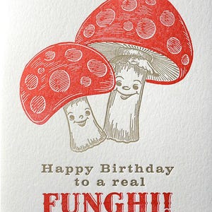 Cartão de aniversário do cogumelo Funghi