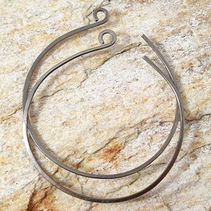 Medium Hypoallergenic Niobium Hoop Earrings image 2