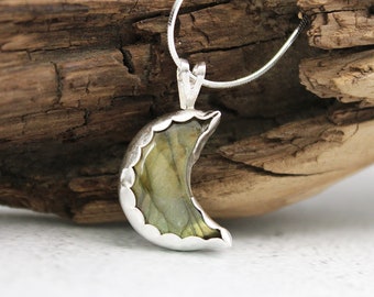 Crescent Moon Necklace, Labradorite Crystal Moon Pendant, Half Moon Necklace, Green Gold Labradorite Jewelry, Dainty Moon Necklace