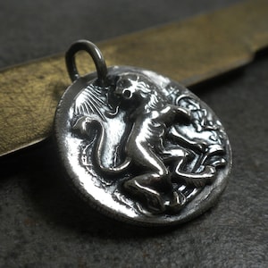 Leo Zodiac Astrology Jewelry  Lion Silver Pendant