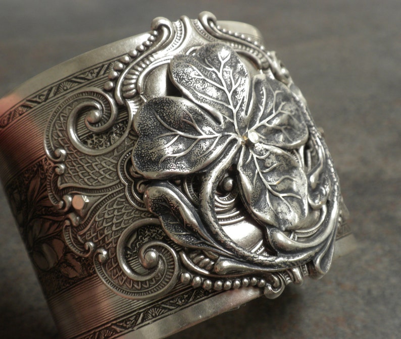 Four Leaf Clover Jewelry Irish Good Luck Bracelet Statement Etsy