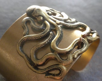 Men’s Wide Brass Cuff Bracelet – Steampunk Octopus Cosplay Accessory