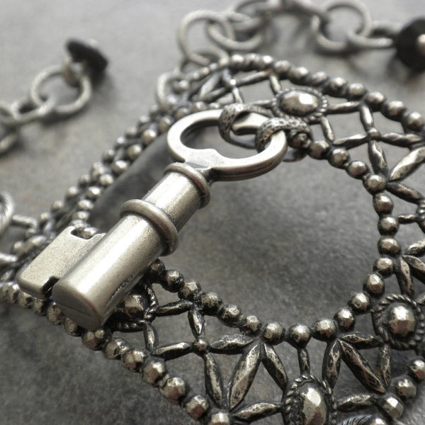Gothic Skeleton Key  Bracelet