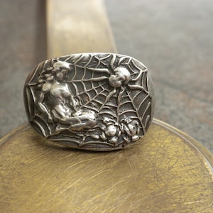 Silver Spider Web Ring - Gothic Statement Jewelry - Arachne Athena Mythology