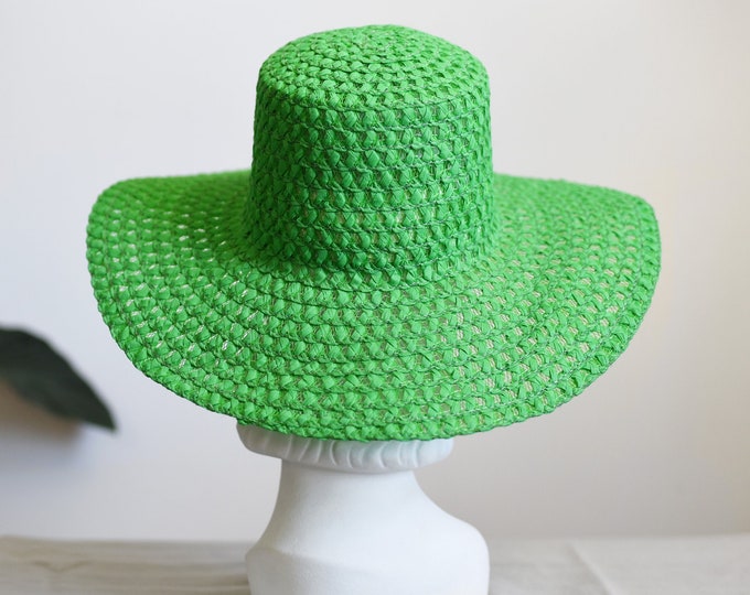 1970s Bright Green Sunhat