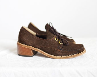 1960s Brown Suede Square Toe Shoes - 7B