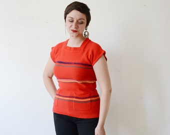 1970s Red Short Sleeve Sweater - S
